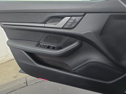 Certified 2025 Porsche Taycan image 22