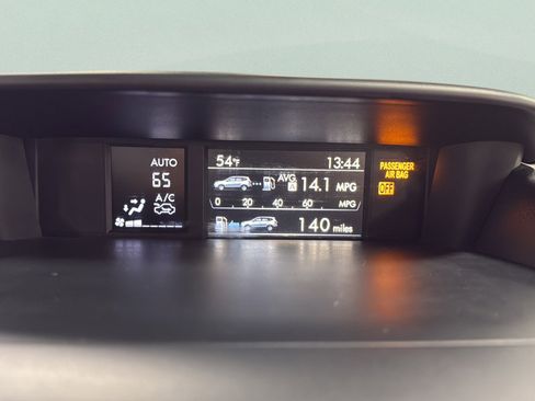 Used 2016 Subaru Forester 2.5i Limited AWD/4WD image 27