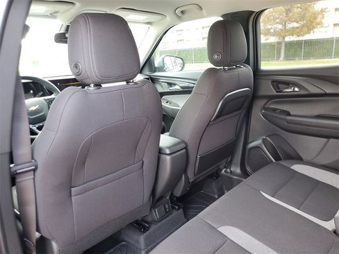 New 2026 Chevrolet TrailBlazer LT w/ Convenience Package image 12