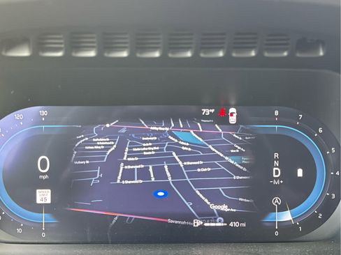 Used 2025 Volvo XC90 B6 Plus image 34