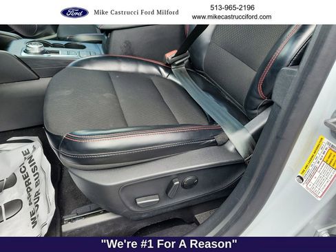 Used 2025 Ford Escape ST-Line FWD image 24