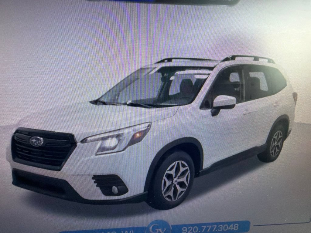 Used 2023 Subaru Forester Premium AWD/4WD image 4