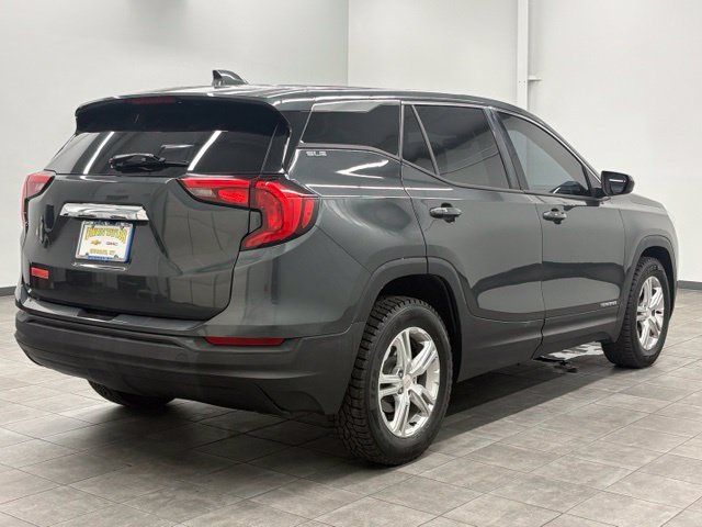 Used 2018 GMC Terrain SLE FWD image 2