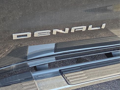 Certified 2026 GMC Sierra 1500 Denali image 8