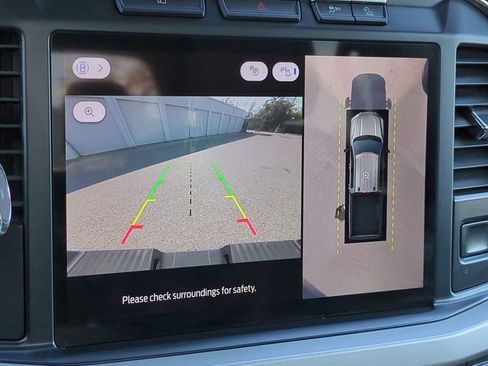 Used 2024 Ford F250 XLT w/ Tremor Off-Road Package image 21