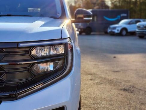 New 2025 Ford Expedition Max Active image 7