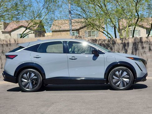 Used 2024 Nissan Ariya EVOLVE+ image 10