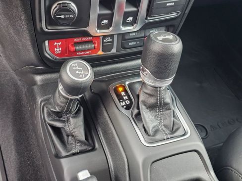 New 2026 Jeep Wrangler Sport AWD/4WD image 21