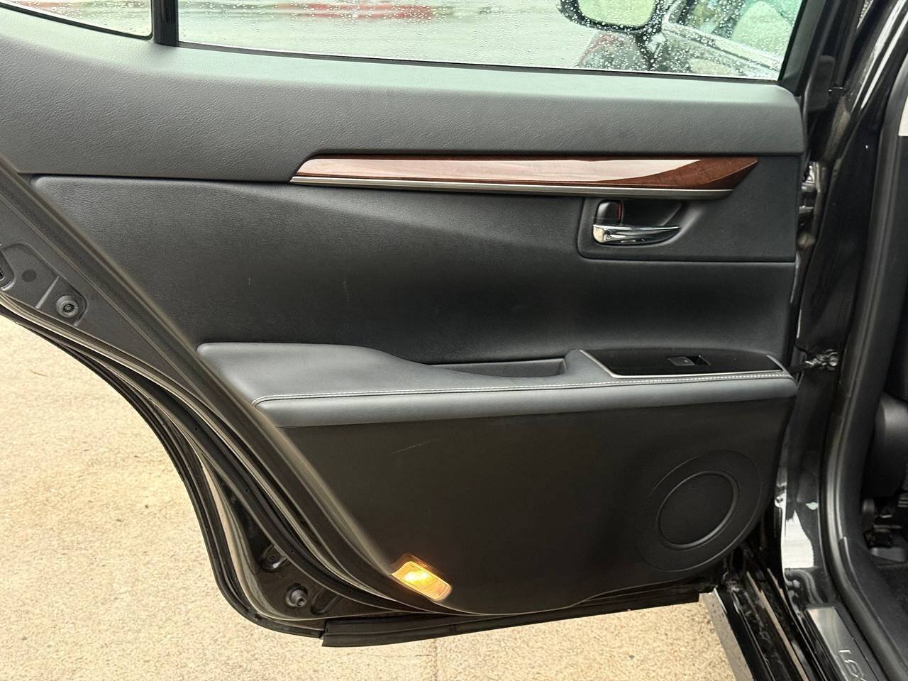 Used 2017 Lexus ES 350 w/ Navigation System Package FWD image 37