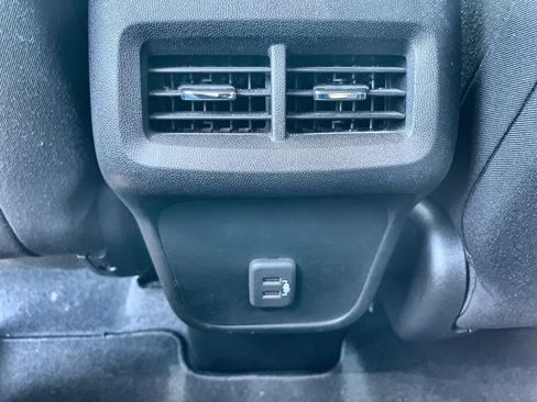 Used 2022 Chevrolet Equinox LT AWD/4WD image 20