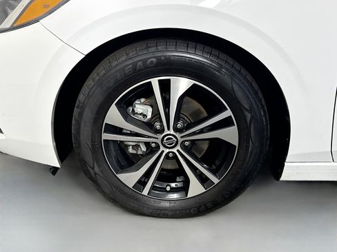 Used 2022 Nissan Sentra SV image 38