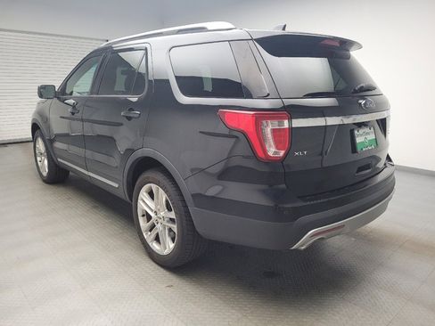 Used 2016 Ford Explorer XLT w/ Equipment Group 202A AWD/4WD image 5
