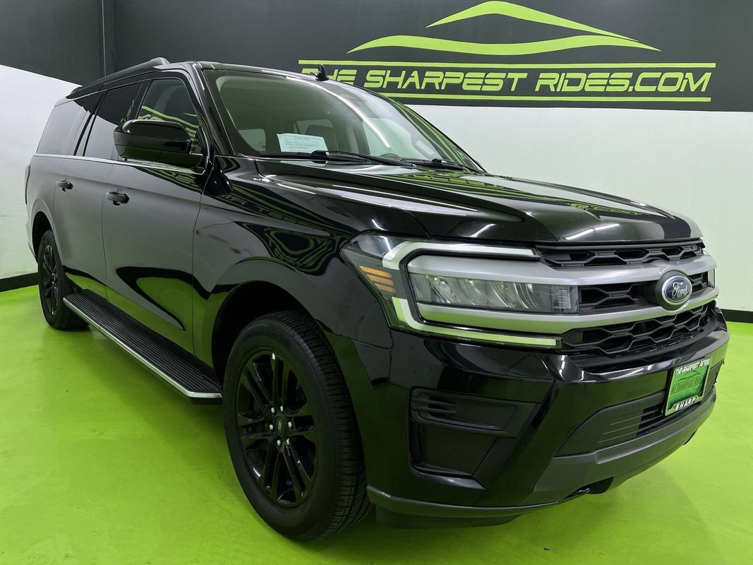Used 2023 Ford Expedition Max XLT AWD/4WD image 2