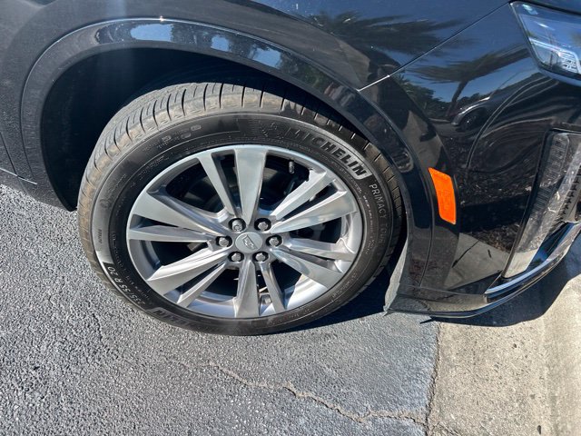 Used 2024 Cadillac XT6 Premium Luxury AWD/4WD image 11