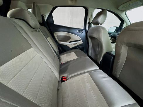 Used 2021 Ford EcoSport S image 45