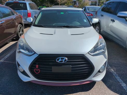 Used 2015 Hyundai Veloster Turbo w/ Option Group 04 image 7