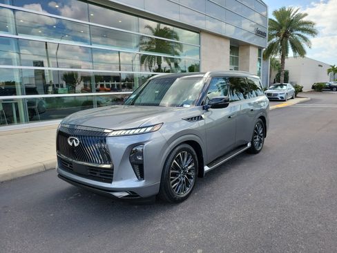 New 2026 INFINITI QX80 Autograph w/ Premium Cargo Package image 8