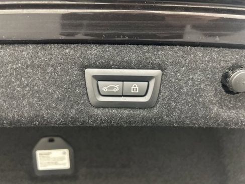 Used 2023 BMW 530i xDrive w/ Convenience Package image 33