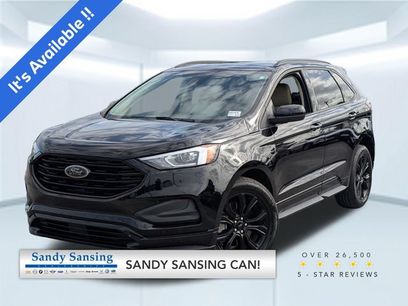 Used 2022 Ford Edge SE w/ Black Appearance Package