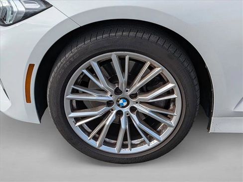 Certified 2023 BMW 330i 330i w/ Premium Package image 17