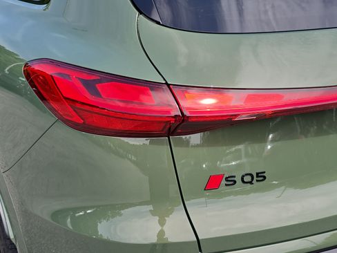 New 2026 Audi SQ5 Prestige AWD/4WD image 34