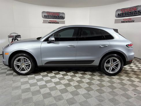 Used 2021 Porsche Macan image 8