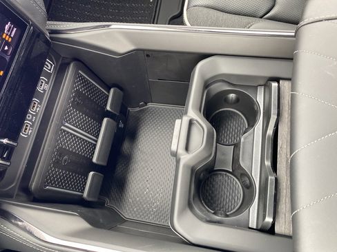 New 2025 RAM 1500 Limited image 33