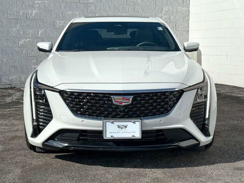 New 2025 Cadillac CT5 Premium Luxury image 2