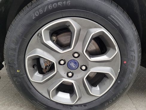 Used 2020 Ford EcoSport S FWD image 31