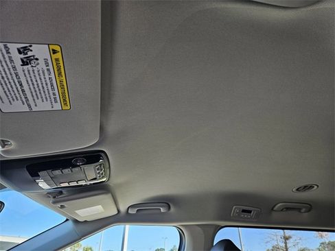 New 2026 Kia Carnival LXS image 28