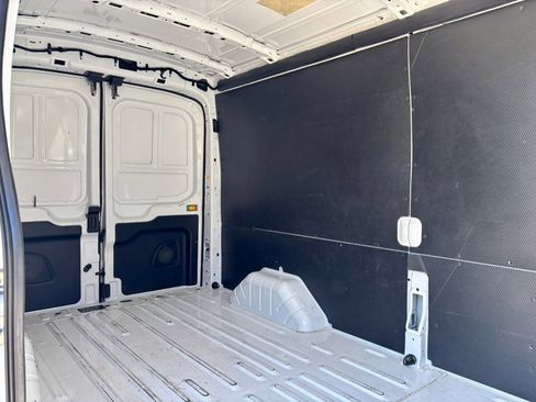 Used 2023 Ford Transit 250 Medium Roof image 25