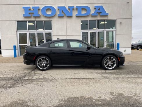 Used 2022 Dodge Charger GT image 4