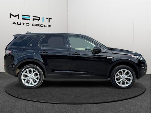 Used 2019 Land Rover Discovery Sport HSE AWD/4WD image 10