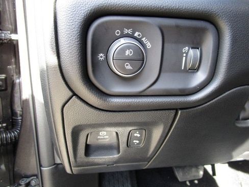 New 2026 RAM 1500 Big Horn AWD/4WD image 15