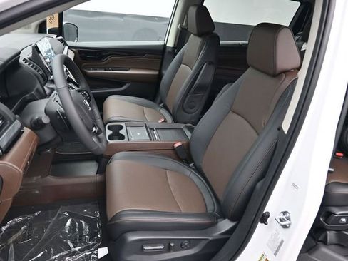 New 2026 Honda Odyssey Elite image 17