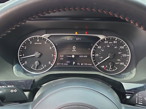Used 2024 Nissan Pathfinder Rock Creek AWD/4WD image 23