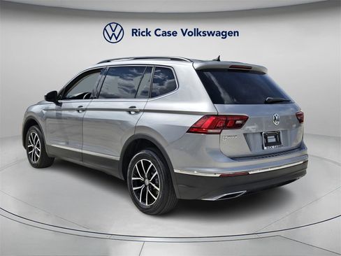 Certified 2021 Volkswagen Tiguan SE image 7
