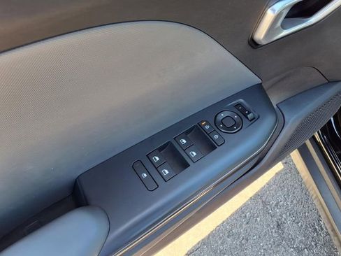 Used 2025 Kia K4 FWD image 13