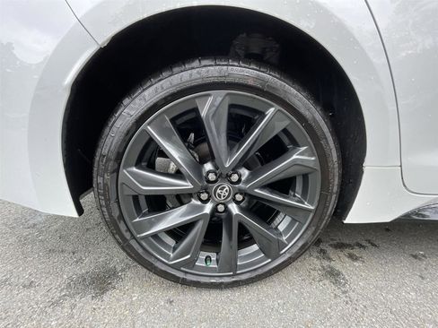 Used 2025 Toyota Corolla SE FWD image 23