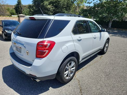 Used 2017 Chevrolet Equinox LT w/ Convenience Package AWD/4WD image 5