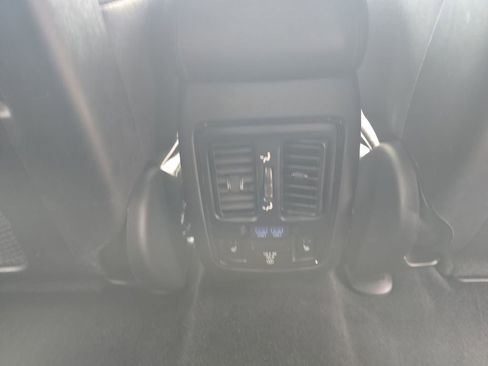 Used 2021 Jeep Grand Cherokee High Altitude AWD/4WD image 21