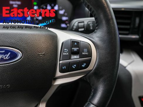 Used 2023 Ford Explorer XLT w/ Equipment Group 202A image 16