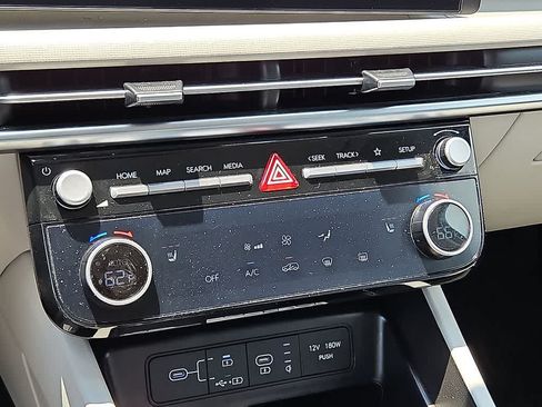 Used 2025 Hyundai Tucson SEL FWD image 14