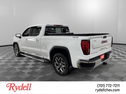 Used 2023 GMC Sierra 1500 SLT w/ SLT Premium Plus Package AWD/4WD image 3