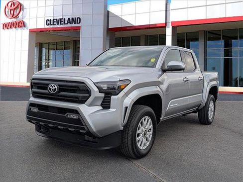 Used 2024 Toyota Tacoma SR5 image 5