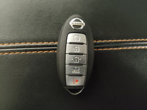 Used 2020 Nissan Altima 2.5 SR w/ Premium Package image 32