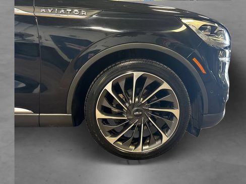 Used 2020 Lincoln Aviator Reserve w/ Equipment Group 202A AWD/4WD image 21