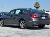 Used 2018 Honda Accord EX image 5