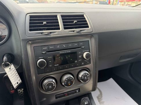 Used 2012 Dodge Challenger R/T RWD image 20