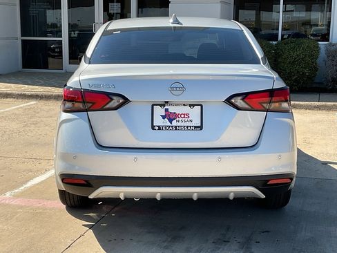 New 2025 Nissan Versa SV w/ Trunk Package image 6